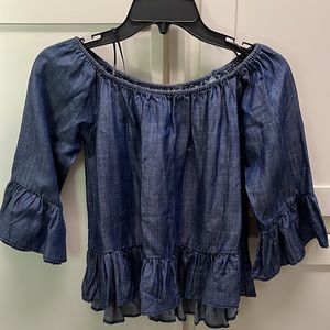Gianni Bini off shoulder denim shirt.